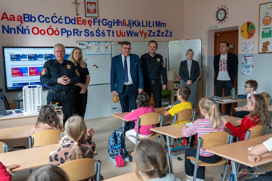 Nowy program profilaktyczny pn. „Znam sygnały – wiem, jak reagować” straz-miejska-bialystok